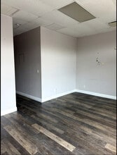 4100 E Bay Dr, Clearwater, FL à louer Photo intérieure– Image 1 sur 5