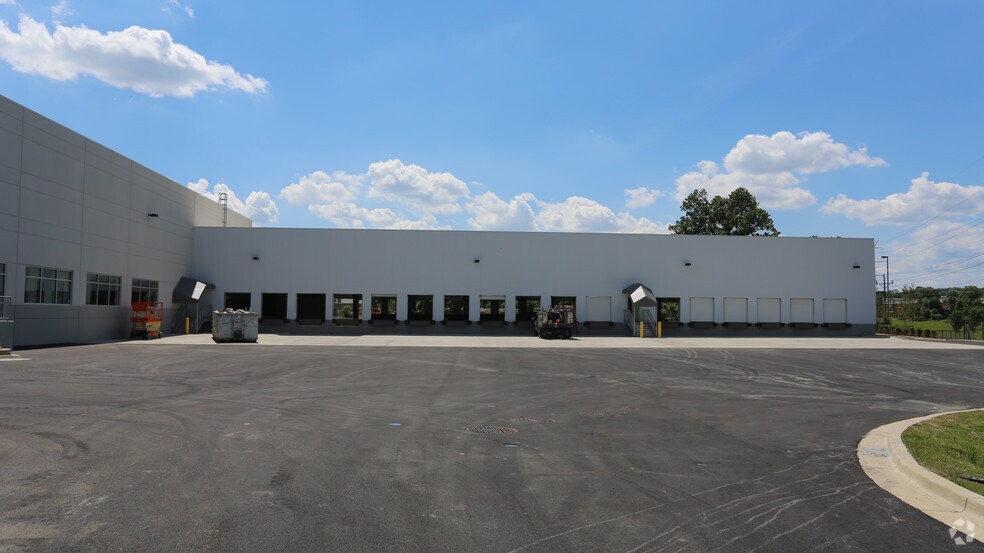1001 Hampton Park Blvd, Capitol Heights, MD à louer - Photo de l’immeuble – Image 3 sur 6