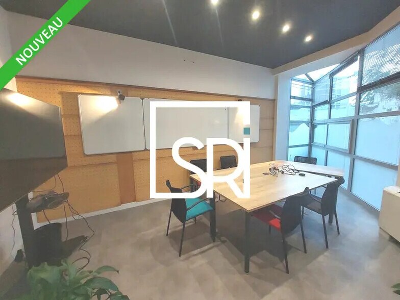 Bureau dans Clermont-Ferrand à vendre - Photo intérieure – Image 2 sur 10