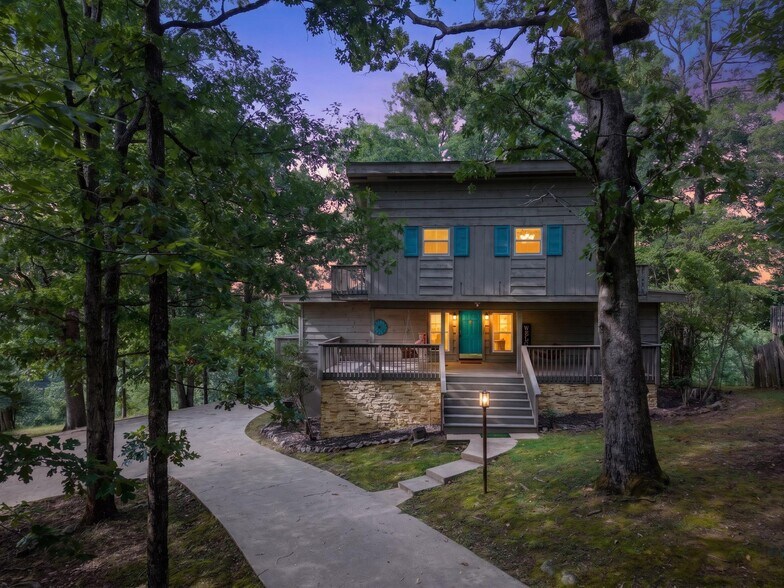 112 Honolulu Ct, Hot Springs, AR à vendre - Photo de l’immeuble – Image 2 sur 46