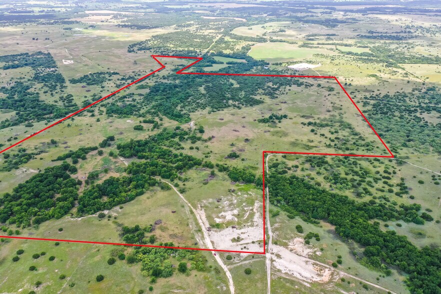 12950 Cleburne Hwy, Cresson, TX à vendre - Photo de l’immeuble – Image 3 sur 64