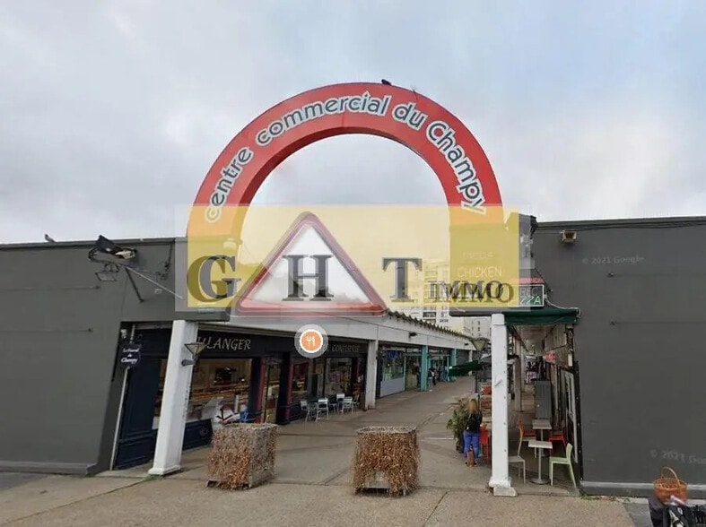 Local commercial dans Noisy-le-Grand à vendre - Photo de l’immeuble – Image 1 sur 1