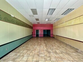 25201 Kuykendahl, Tomball, TX à louer Photo de l’immeuble– Image 2 sur 19