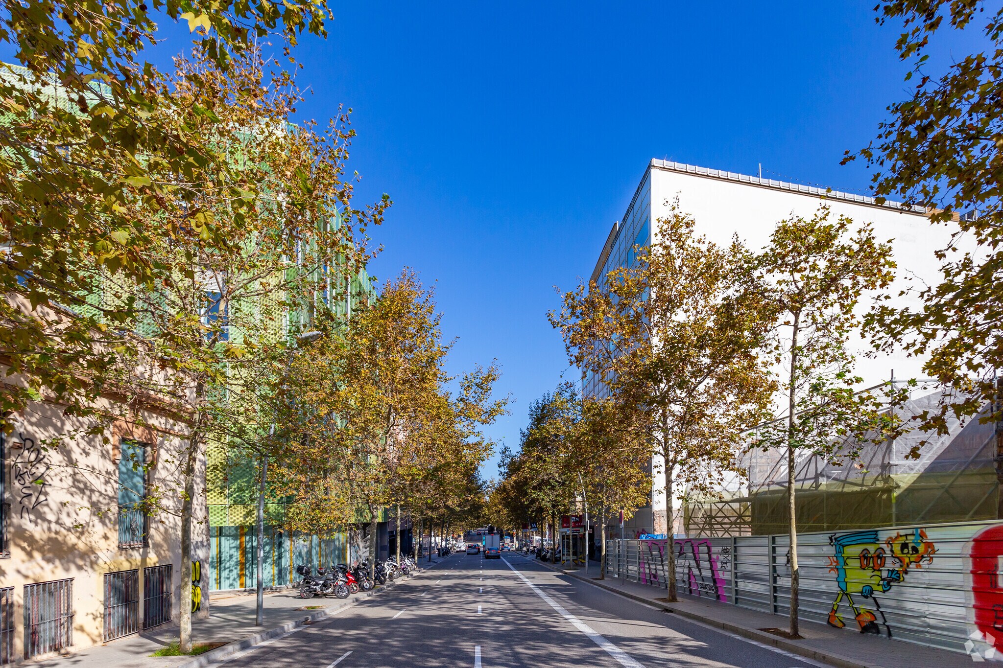 Carrer de Pallars, 108, Barcelone, Barcelona à louer Photo de l’immeuble– Image 1 sur 2
