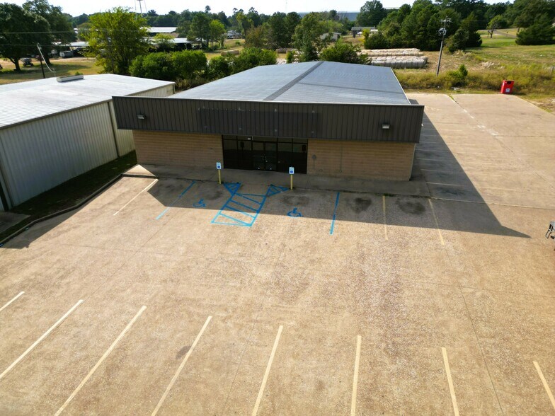 907 US Highway 287 N, Grapeland, TX à vendre - Photo de l’immeuble – Image 2 sur 10