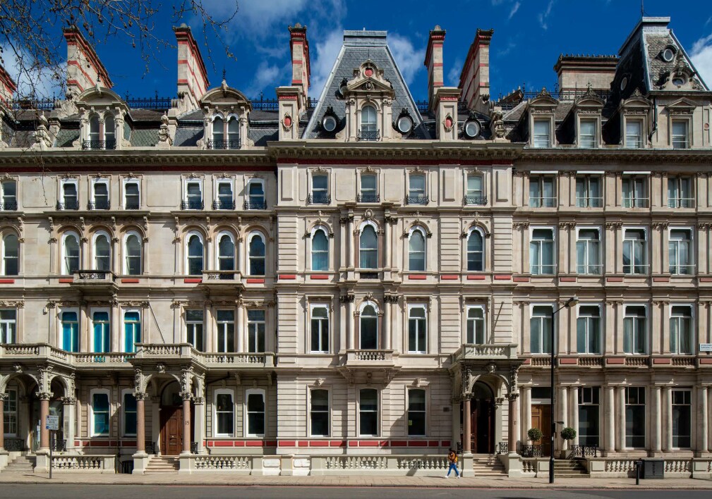 15-17 Grosvenor Gdns, Londres à louer Photo de l’immeuble– Image 1 sur 2