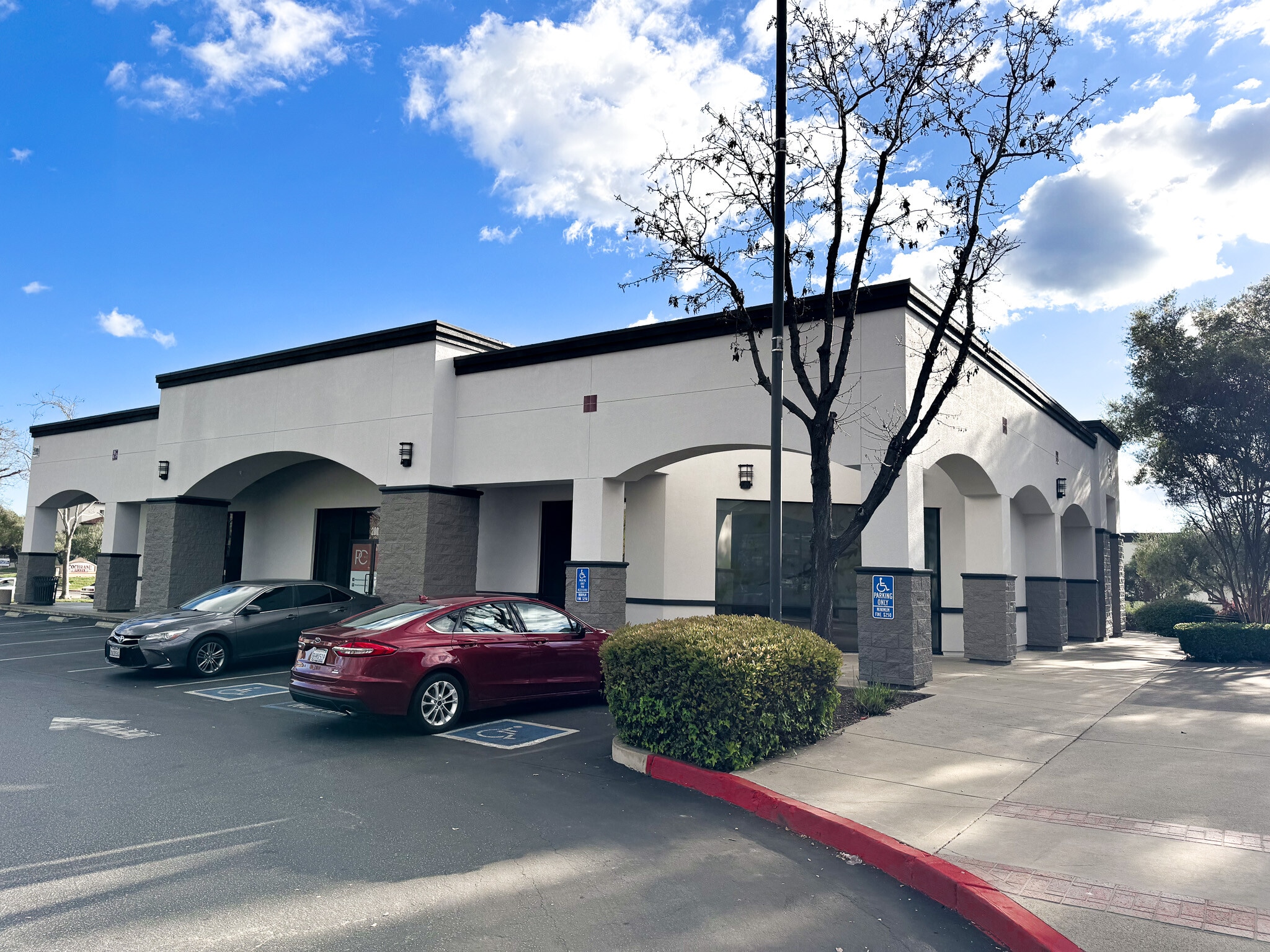 102-164 Cochrane Rd, Morgan Hill, CA à louer Photo intérieure– Image 1 sur 2