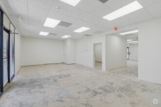 7041 Grand National Dr, Orlando, FL à louer Photo intérieure– Image 1 sur 3