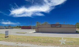 Plus de détails pour 9800-9806 NW Cache Rd, Lawton, OK - Local commercial à vendre