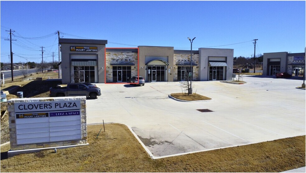 700 W New Hope Dr, Cedar Park, TX à louer - Photo de l’immeuble – Image 1 sur 8