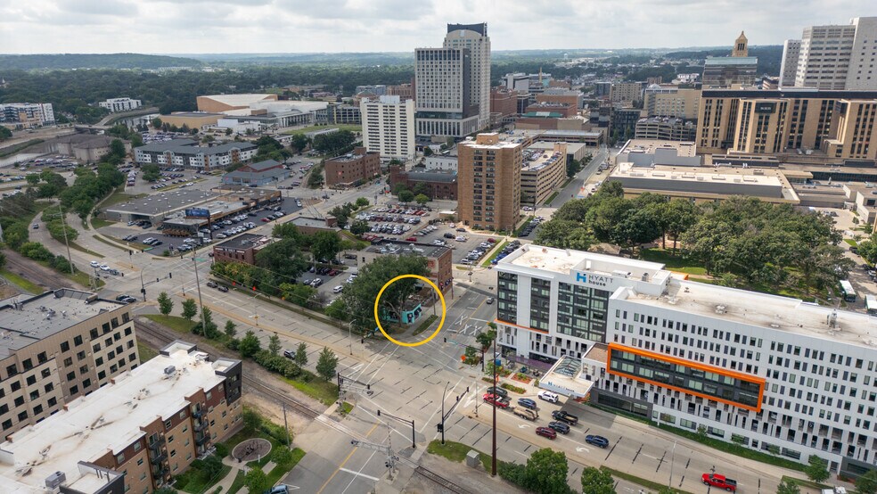 308 1st Ave NW, Rochester, MN à louer - Photo de l’immeuble – Image 3 sur 8