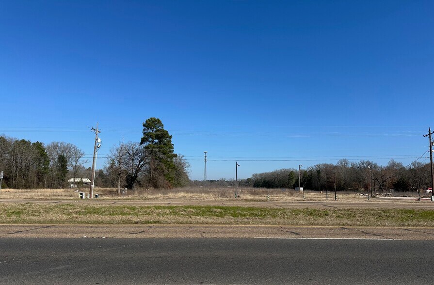 1831 Highway 80, Haughton, LA à vendre - Photo de l’immeuble – Image 3 sur 13