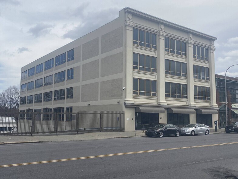 97 Central Ave, Albany, NY à louer - Photo de l’immeuble – Image 2 sur 7