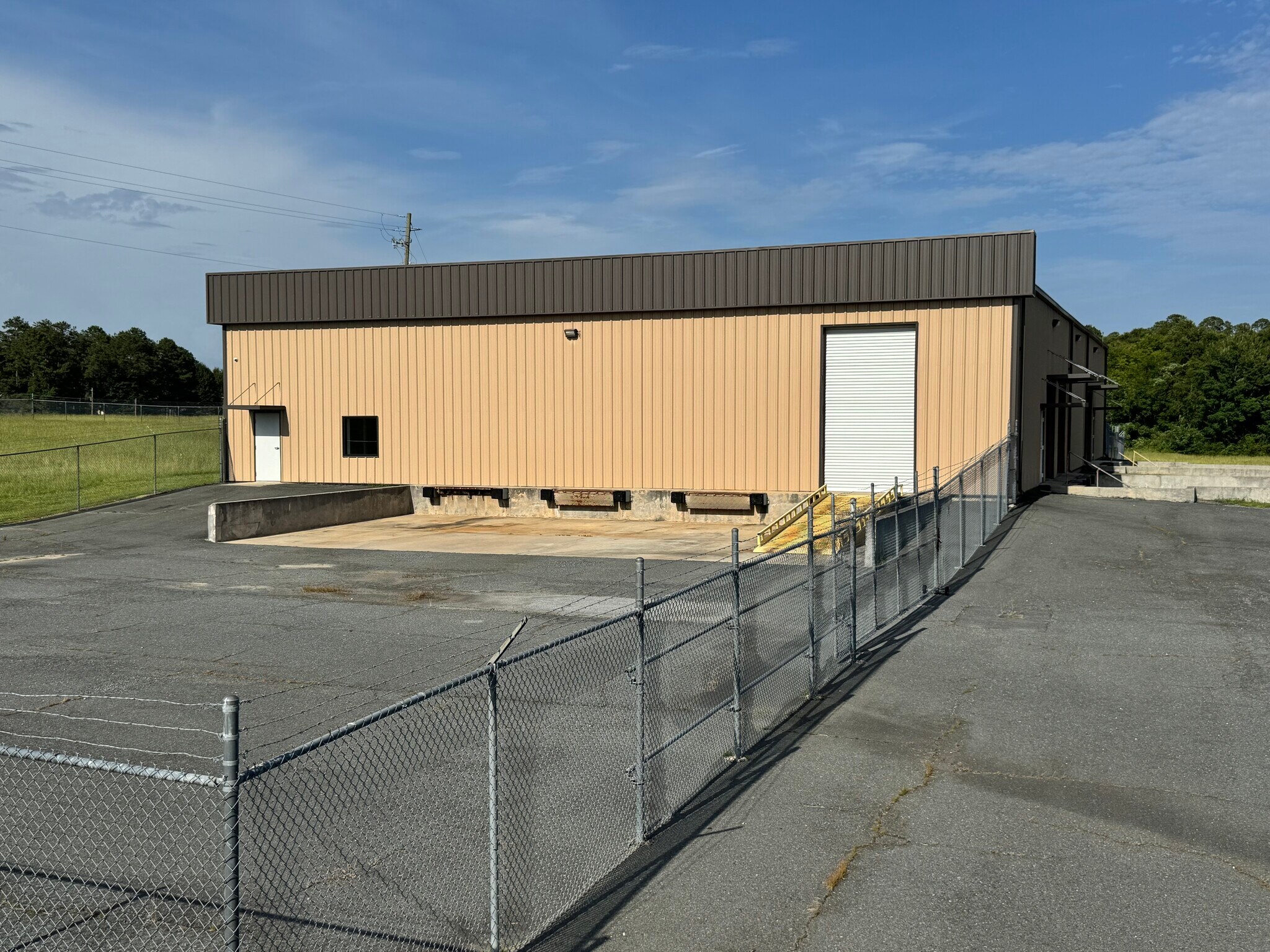 628 Industrial Park Rd, Roberta, GA à vendre Photo principale– Image 1 sur 28