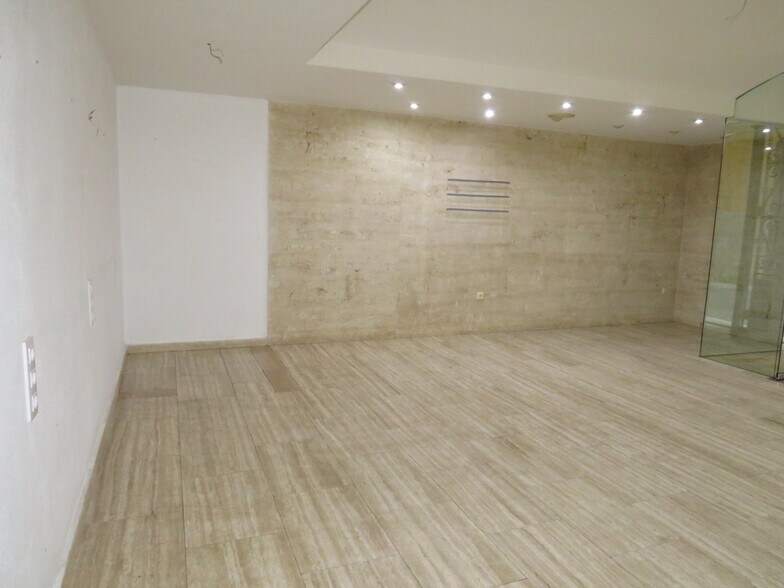 Local commercial dans Ontinyent à louer - Photo de l’immeuble – Image 1 sur 8