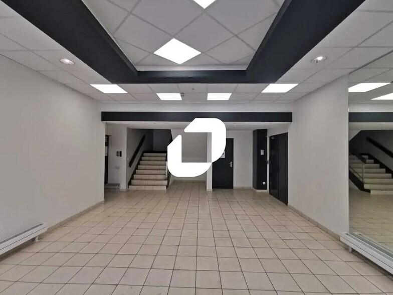 19-25 Rue Alexis De Tocqueville, Antony à louer - Photo de l’immeuble – Image 3 sur 23