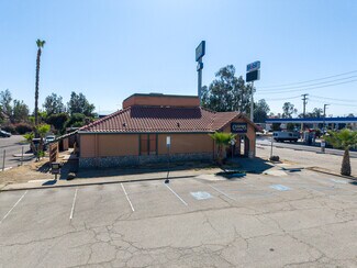 Plus de détails pour 1300 Easton Dr, Bakersfield, CA - Local commercial à louer
