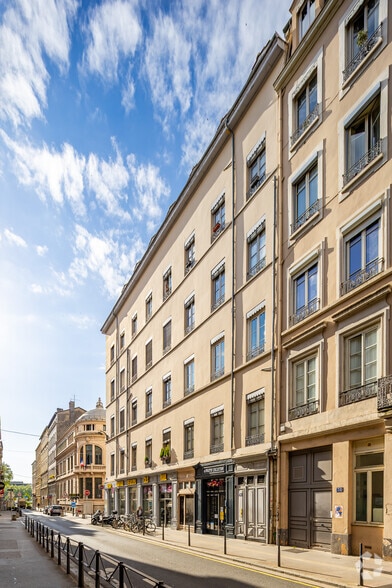 64 Rue De La Charité, Lyon à louer - Photo de l’immeuble – Image 2 sur 7