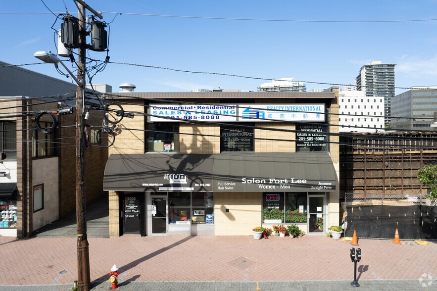 2035 Lemoine Ave, Fort Lee, NJ à louer - Photo de l’immeuble – Image 2 sur 10