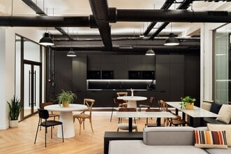 10 Rue Pergolèse, Paris à louer Photo intérieure– Image 2 sur 5