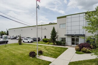 Plus de détails pour 180 Manor Rd, East Rutherford, NJ - Industriel/Logistique à louer