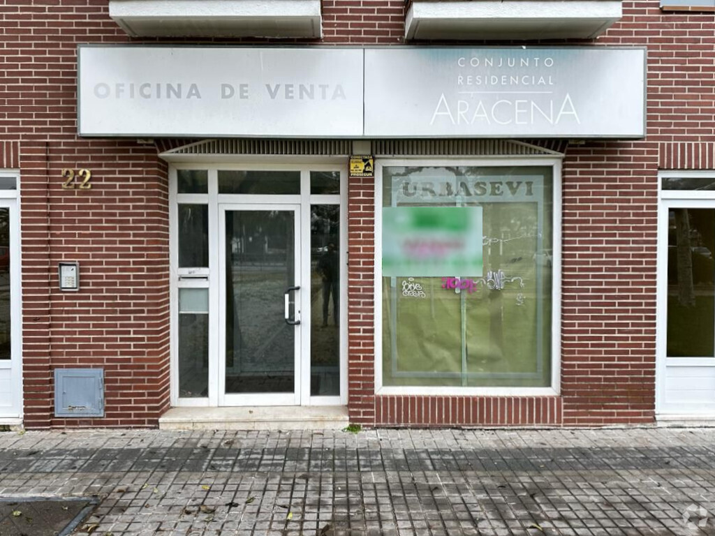 Immeuble residentiel dans Sevilla la Nueva, Madrid à vendre Photo intérieure– Image 1 sur 2