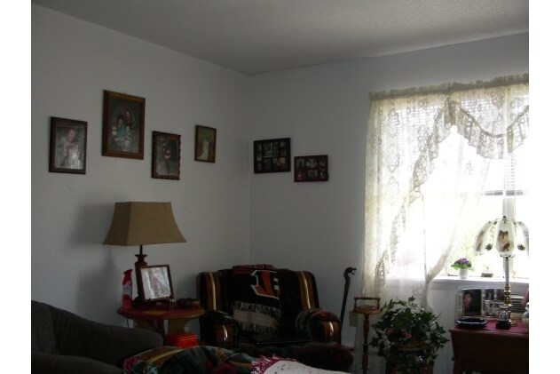 1726 Leona Mitchell Blvd, Enid, OK à vendre - Photo intérieure – Image 3 sur 4