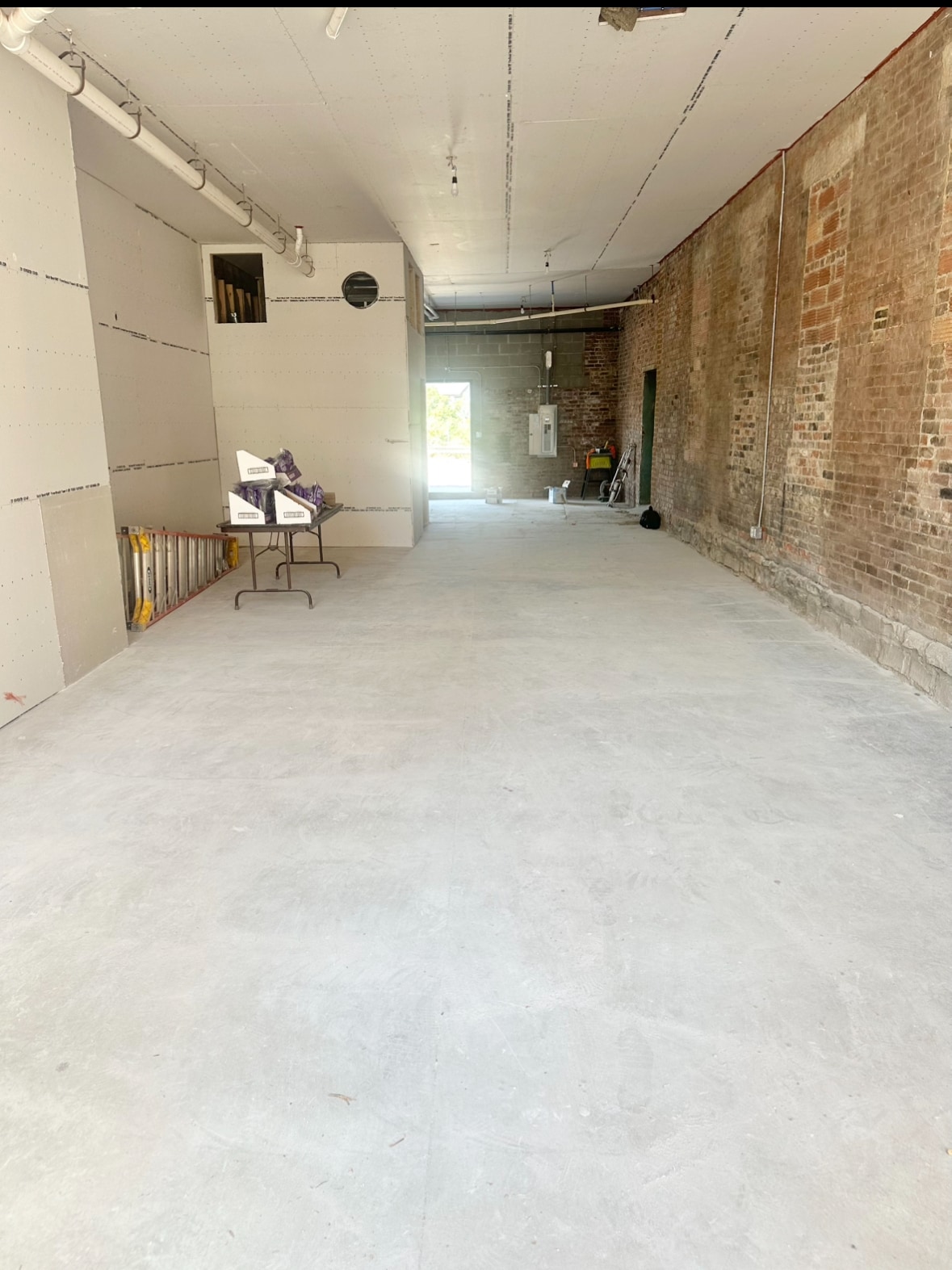 105 Parsons Ave, Columbus, OH à louer Photo intérieure– Image 1 sur 3