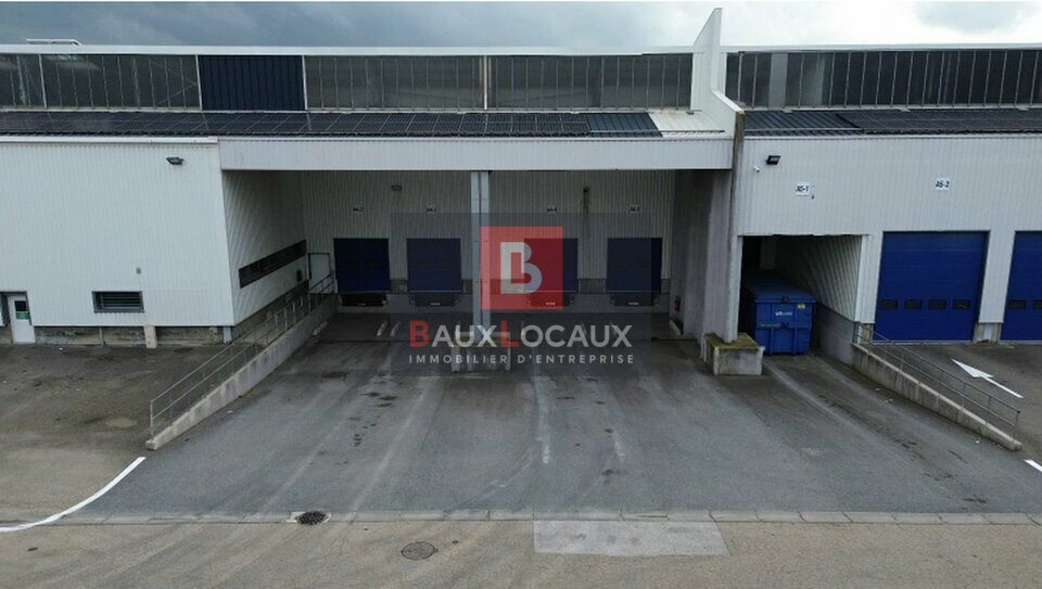 Industriel/Logistique dans Nîmes à louer - Photo de l’immeuble – Image 3 sur 7