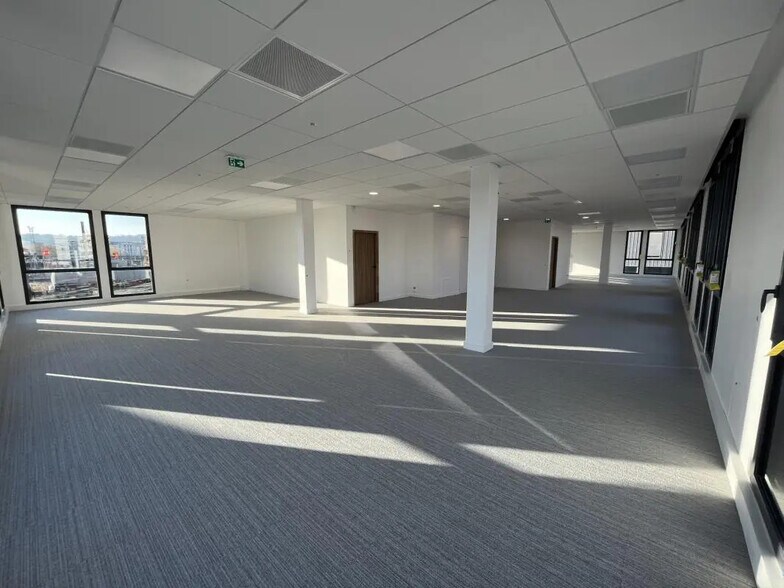 31 Rue Paul Duvivier, Lyon à louer - Photo de l’immeuble – Image 3 sur 7