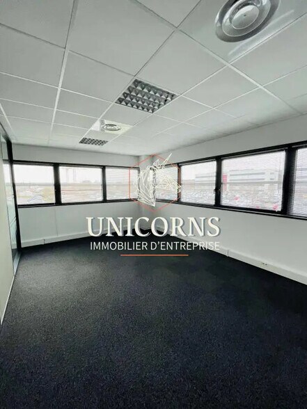 Bureau dans Colomiers à louer - Photo de l’immeuble – Image 2 sur 4