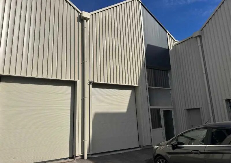 Bureau dans Genas à louer Photo de l’immeuble– Image 1 sur 6