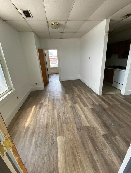 14 E Pike St, Houston, PA à vendre - Photo de l’immeuble – Image 2 sur 23