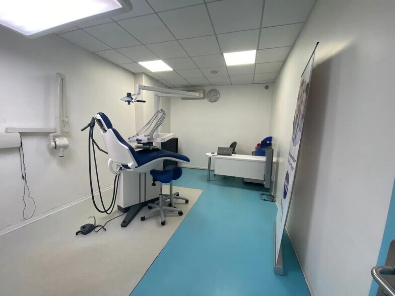 Bureau dans Marseille à vendre - Photo intérieure – Image 3 sur 12