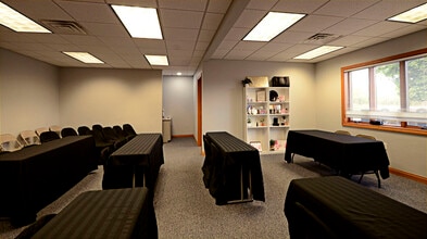 5793 W Grande Market Dr, Appleton, WI à louer Photo intérieure– Image 1 sur 5