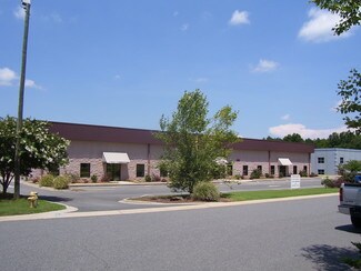 Plus de détails pour 4011-4015 Dearborn Pl, Concord, NC - Local d'activités à louer