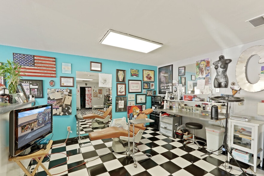 304 W Harding Way, Stockton, CA à vendre - Photo intérieure – Image 3 sur 39