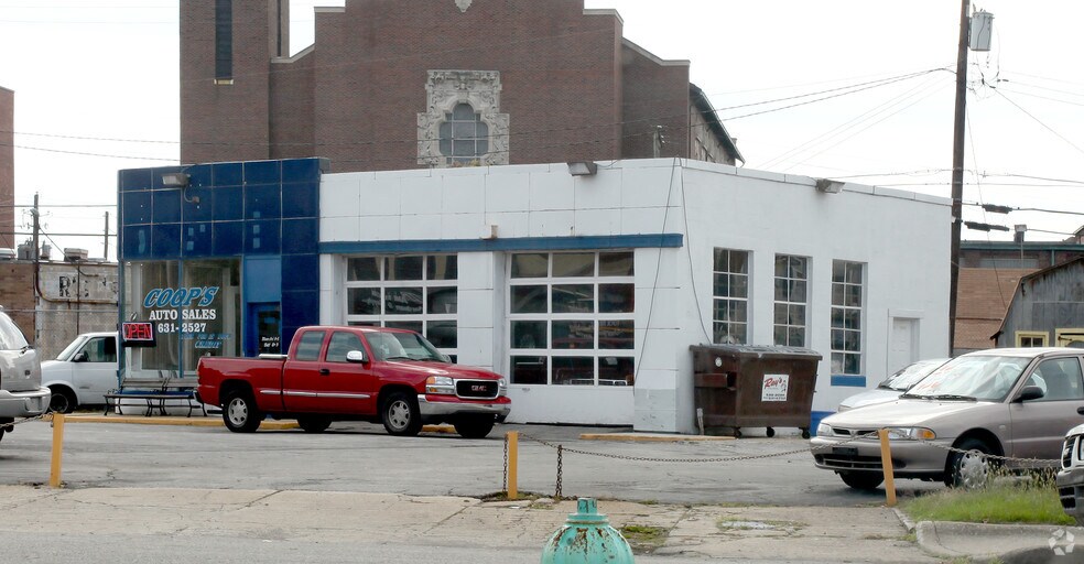 1015 Virginia Ave, Indianapolis, IN à louer - Photo de l’immeuble – Image 2 sur 2
