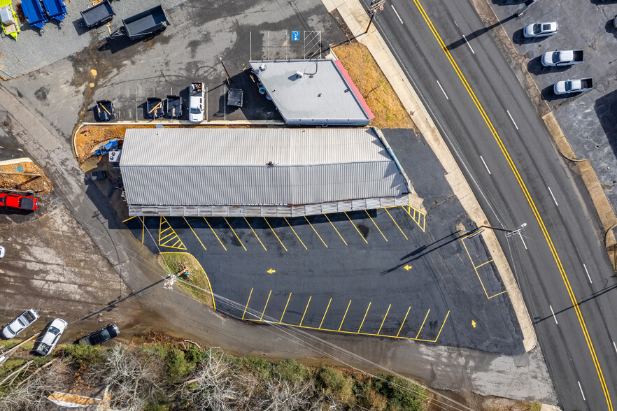 816 Albert Pike Rd, Hot Springs, AR à vendre - Photo principale – Image 1 sur 17