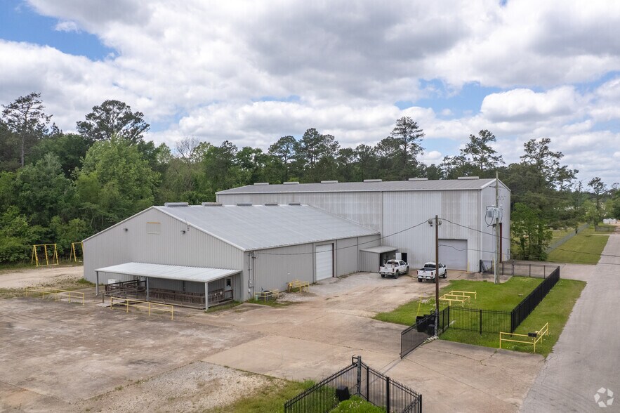 1105 Old 69 hwy, Kountze, TX à louer - Photo de l’immeuble – Image 2 sur 5