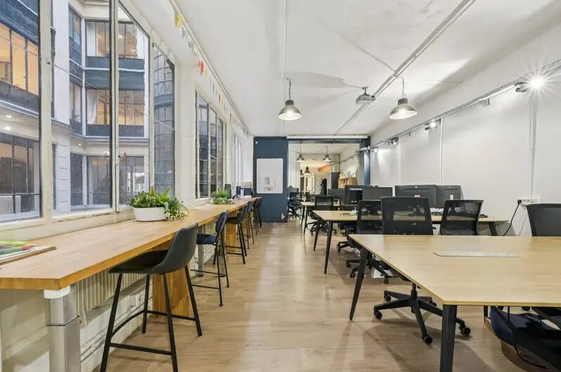 29 Rue Des Petites Ecuries, Paris à louer - Photo de l’immeuble – Image 3 sur 8