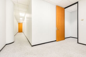 2155 Kalakaua Ave, Honolulu, HI à louer Photo intérieure– Image 1 sur 12