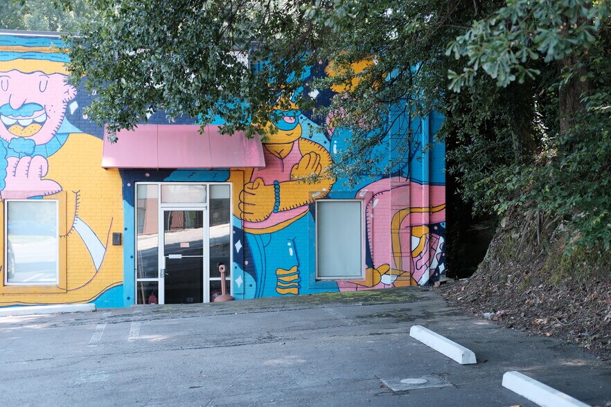 1491 Northside Dr NW, Atlanta, GA à vendre - Photo de l’immeuble – Image 2 sur 17