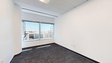 1360 Peachtree St NE, Atlanta, GA à louer Photo intérieure– Image 2 sur 15
