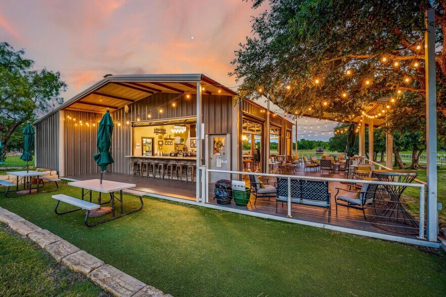 675 County Road 497, Dublin, TX à vendre - Photo de l’immeuble – Image 3 sur 39