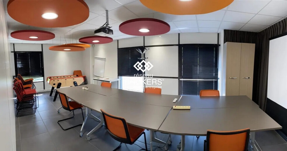 Bureau dans Voiron à louer - Photo intérieure – Image 1 sur 13