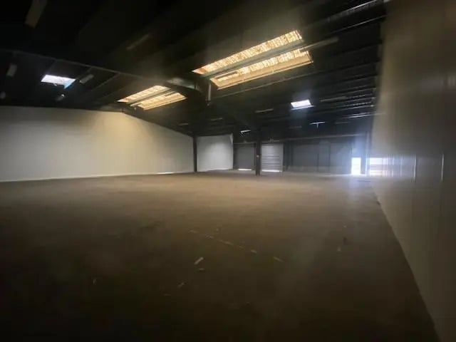 Industriel/Logistique dans Rouen à louer - Photo intérieure – Image 2 sur 3