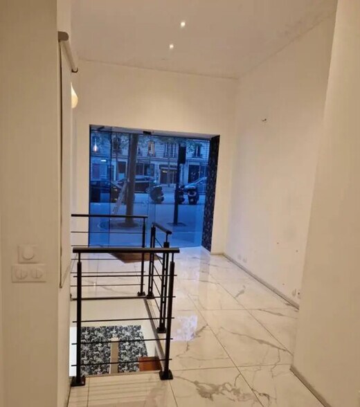 Local commercial dans Paris à louer - Photo intérieure – Image 3 sur 6