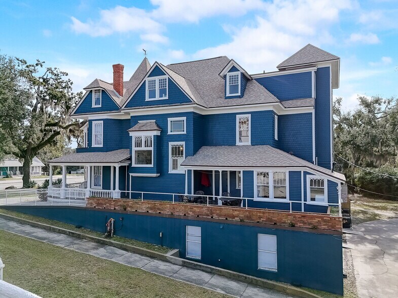 404 S Ridgewood Ave, Daytona Beach, FL à vendre - Photo de l’immeuble – Image 3 sur 68