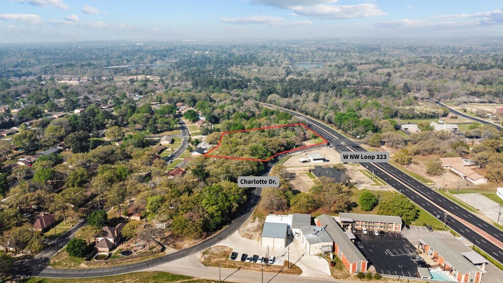 3332 W NW Loop 323, Tyler, TX à vendre - Photo de l’immeuble – Image 1 sur 3